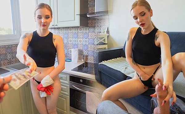 My sweet Housekeeper knows how to get a raise by spreading her legs  [Dolly Rud]